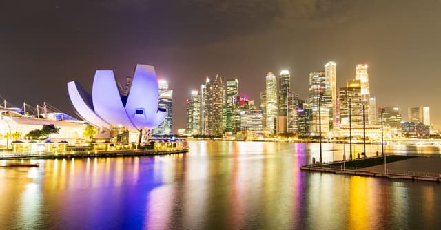 Singapore Employment Pass Jobs for Immigrants – Employers Hiring Foreign Professionals and Executives