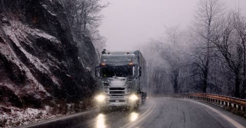 Canada Truck Driver Jobs for Immigrants with LMIA Sponsorship: Employer Hiring Guide