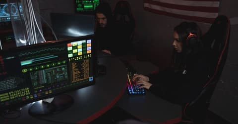 Singapore Cybersecurity Jobs for Foreign Workers – High-Value Employment Pass Career Routes